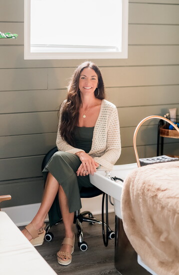 Gretchen at Willow and Waves. Photo Credit: Breanna Kuhlmann.