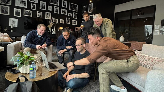 Group AI Discussion