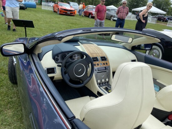 2006 Aston Martin Interior