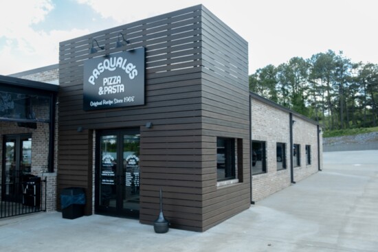 Pasquale's Pizza & Pasta is located at 915 Second Ave. NW (U.S. Highway 31) in Cullman. 