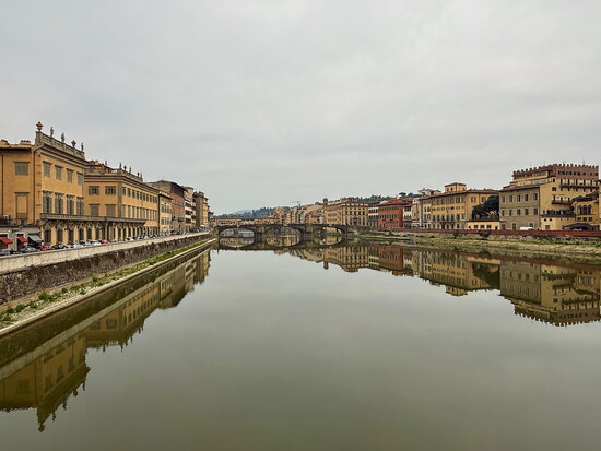 The Arno River divides Florence into two distinct districts, the Centro Storico (left) and the Oltrarno. 