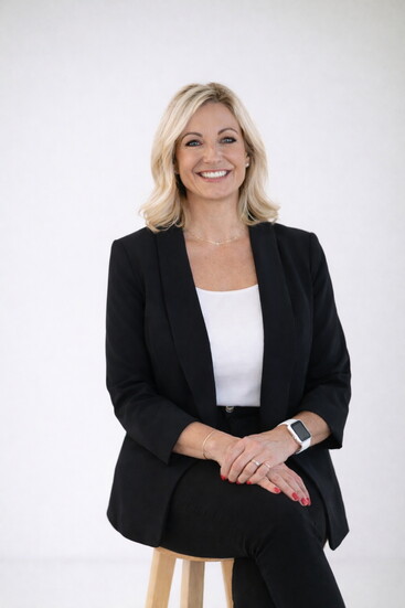 Tamra Heindselman, Agent