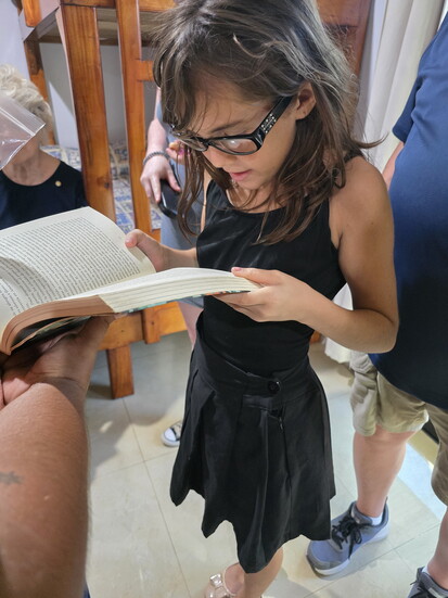 Eyeglasses provided