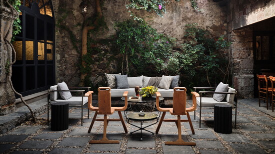 Casa Dragones (credit: Douglas Friedman)