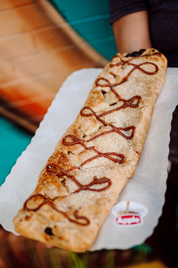 Rheinlander's famous streudals come in a variety of flavors