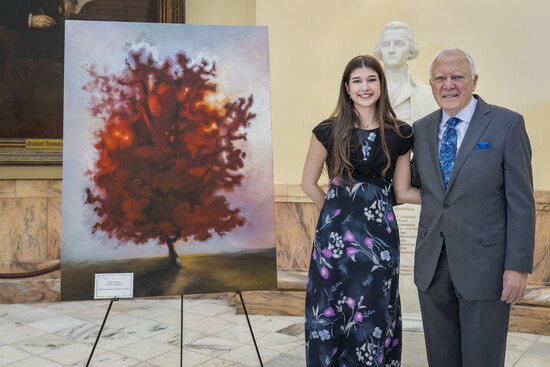  SCAD Student Emma Brown with Red Maple portrait for former Gov. Nathan Deal