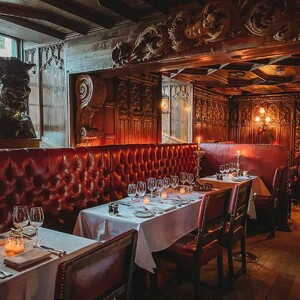 the-witchery-by-the-castle-edinburgh-review-13-300?v=2