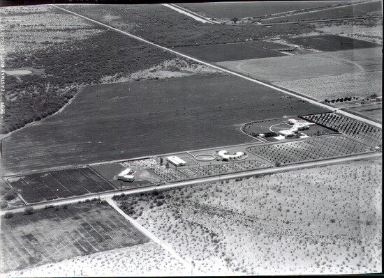 A 1950s aerial of Anne and Fowler McCormick’s ranch on the northeast corner of Scottsdale and Indian Bend Roads. Courtesy Scottsdale Historical Society