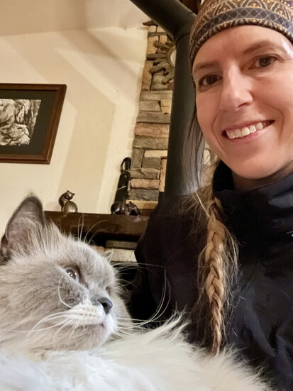 Dr. Nichole and a purrrrrfect cuddler.