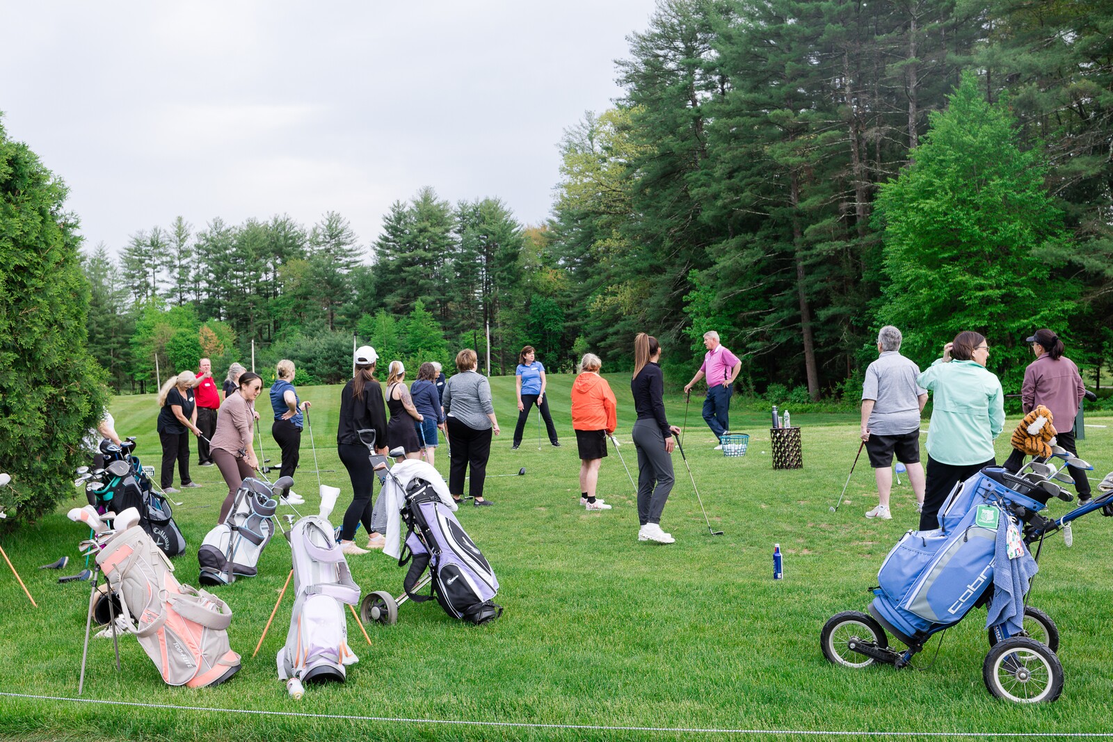 Play Westfield Golf Today - Shaker Farms Country Club