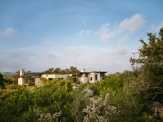 Architect: Lake Flato