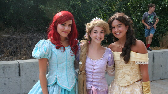 Some cast members from past performances.