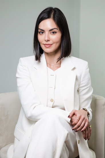 Dr. Faryal Farooqi