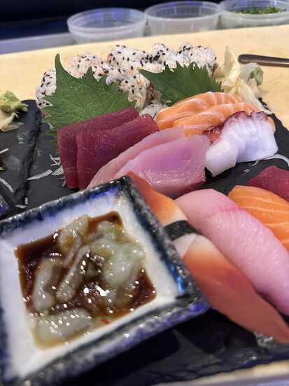 Arashi Yama Sushi & Hibachi Lounge: Creative and Fresh Sushi
