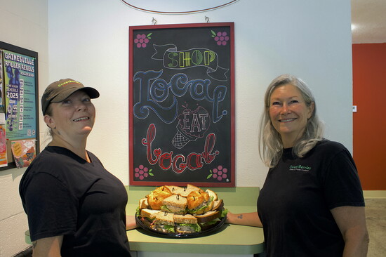 Sweetberries Eatery and Frozen Custard: Local Flavor, Sweet Treats