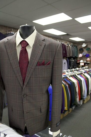 Looking Good Suits & More: Upgrade Your Style Game