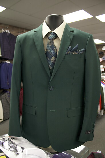 Looking Good Suits & More: Upgrade Your Style Game