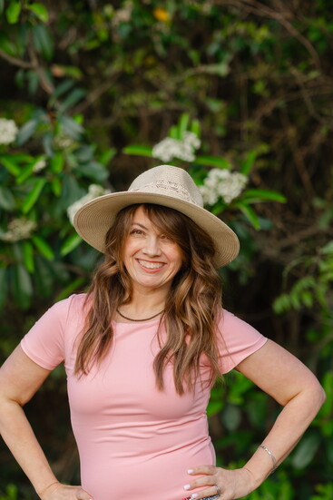 Nikki Landress Mulder, Owner Nouveau Hair & Wigs