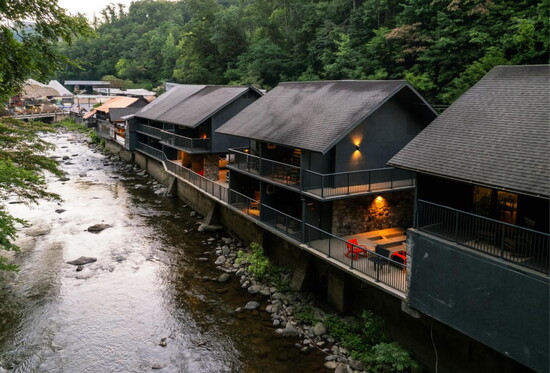 Gatlinburg and Pigeon Forge, Tennessee