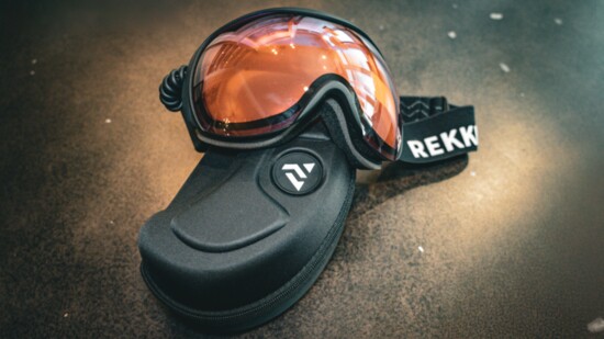 REKKIE Smart Snow Goggles come with a protective carrying case.