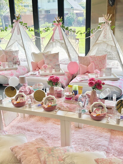 Hopi Teepees creates magical sleepover setups designed around each birthday child’s interests.