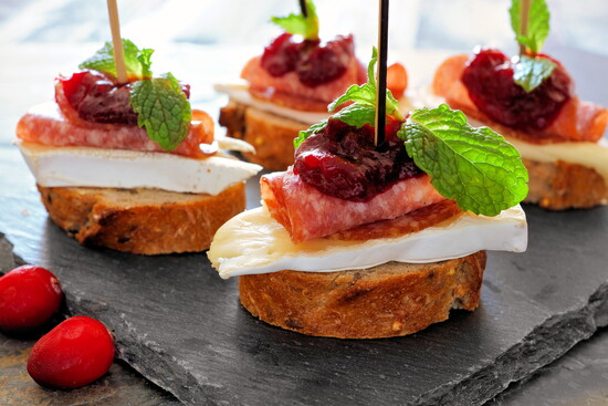 Cranberry Brie & Salami Crostini