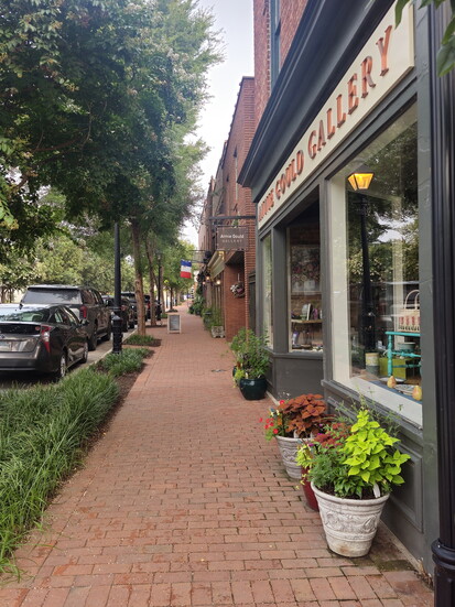 Outside of Annie Gould Gallery on Main Street in Gordonsville. Photo Credit: Trevor Joppich