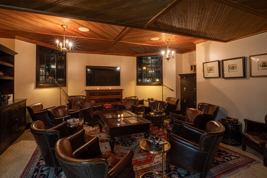 Biggs Lounge