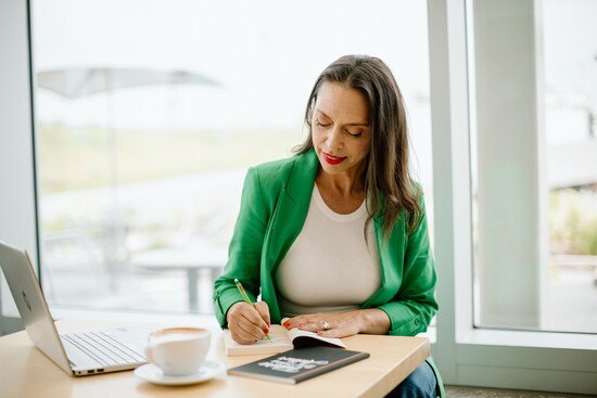 Author Tiffany Killoren. Photo by Hannah Schreiner