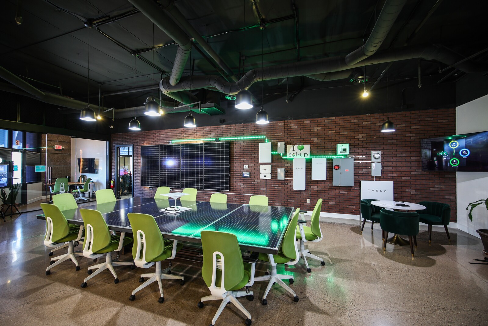 Sol-Up Unveils Stylish Solar Showrooms