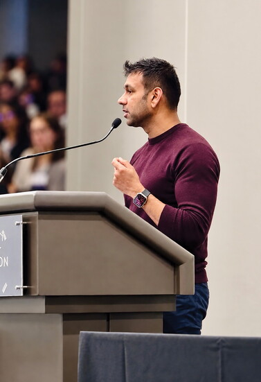 Ehsan Zaffar speaks at the American Muslim Community Foundation Nonprofit Summit in Detroit.