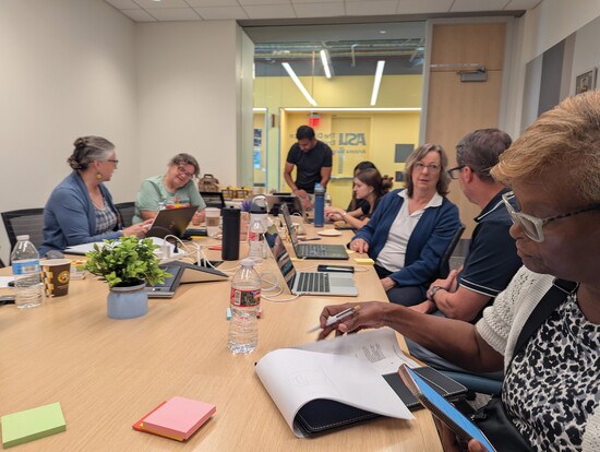 The current Distinguished Innovation Fellows at orientation.