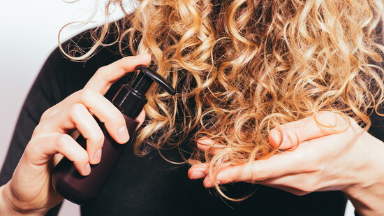 Book with Trinity for luscious curls.