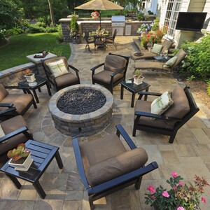 outdoor-living-space-300?v=1