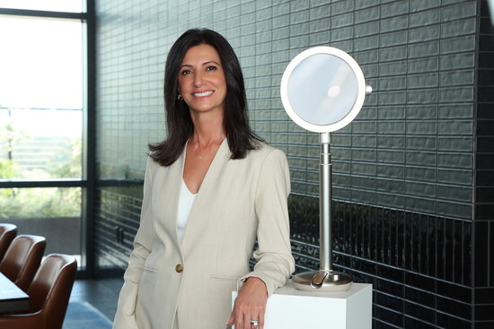 MoGlow Founder, Mozhgan Mizban.