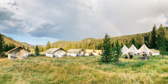 Yellowstone Luxury Camp