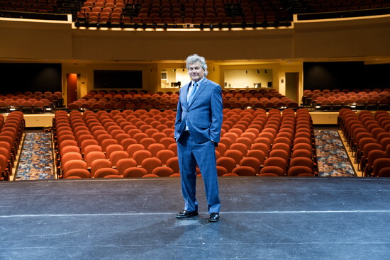 A quiet moment before the symphony returns.