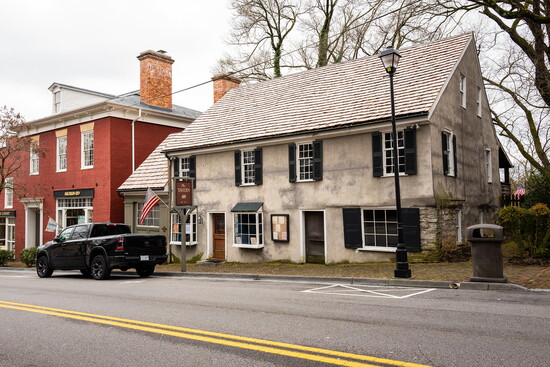 The Tavern. Photo Credit: Billie Wheeler/Visit Abingdon