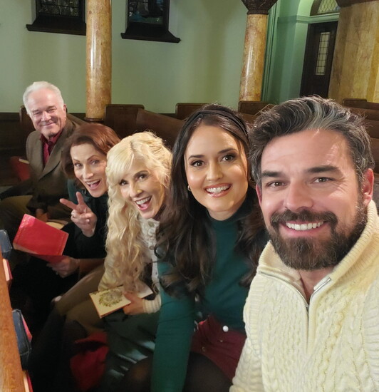 On Set: Have We Met This Christmas?