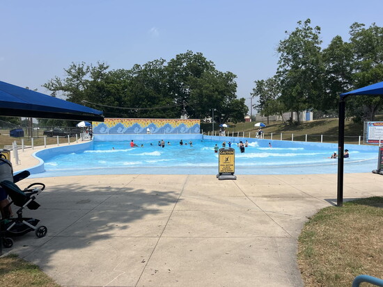 Seguin Wave Pool