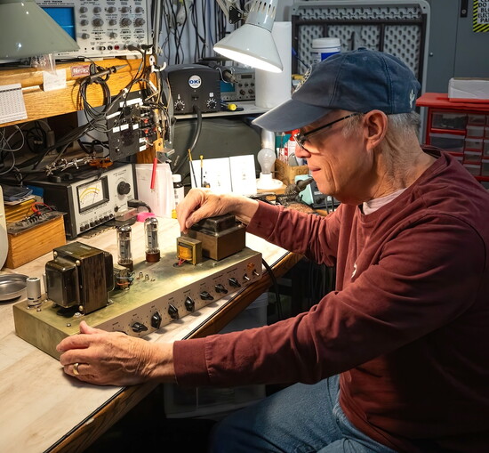 Repairing an old amplifier