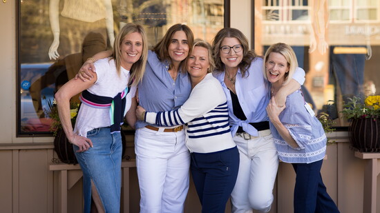 Hip Zephyr Team, Dana and Amy on right