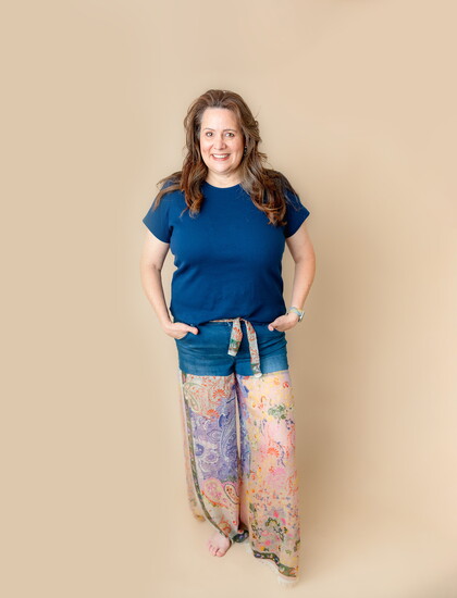 Kelly Crossley - Modern Vintage Marketplace