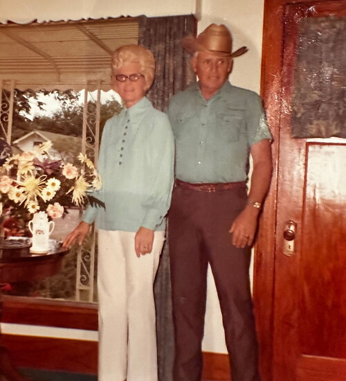 Nina Belle Buxton and James Caldwell Davis, Ashley Stiles' grandparents and inspiration for The Buxton 