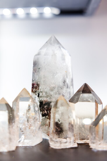 Crystal Communitea Shop