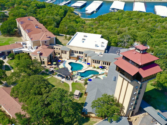 Tanglewood Resort