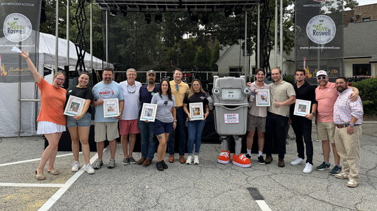 Summer Sippin’ champions with event hosts and sponsor representatives
