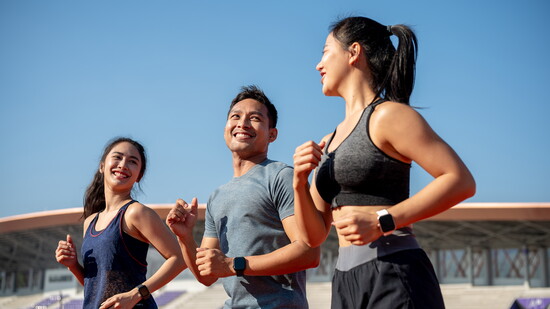 Sunshine and smiles—midday rays help support immunity and mood all season long.