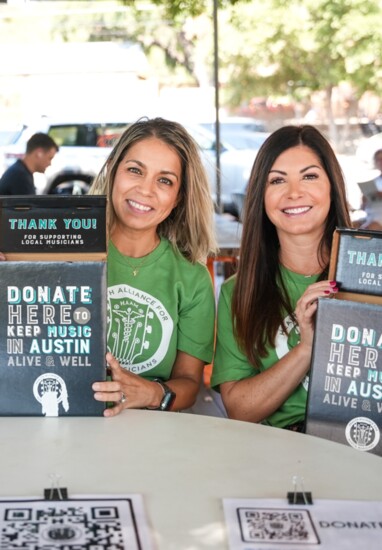 Vanessa Day and Samantha Woods, both senior paralegals at FVF Law, volunteer during HAAM Day 2023.