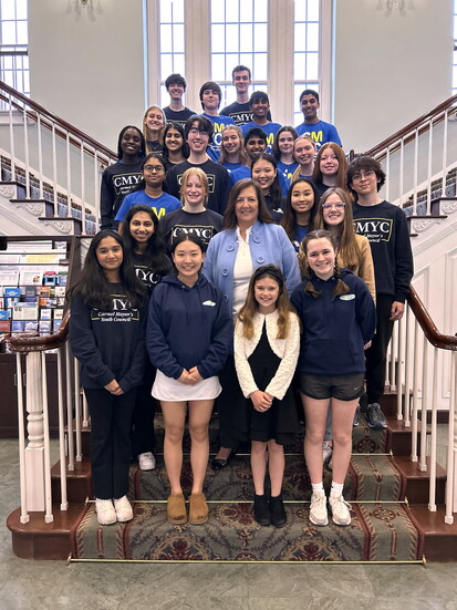 CMYC with Carmel Mayor Sue Finkam // Photo courtesy of CMYC